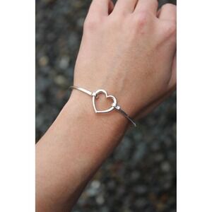 James Avery Sterling Silver 925 Bracelet Hammered Heart Hook On Retired Dainty
